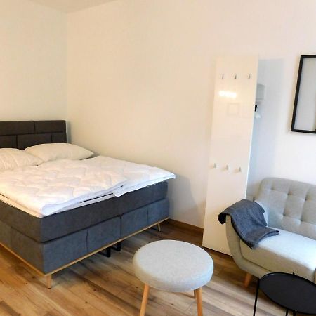 Max, Ruhige Sonnige Wohnung In Praternahe Viena Exterior foto