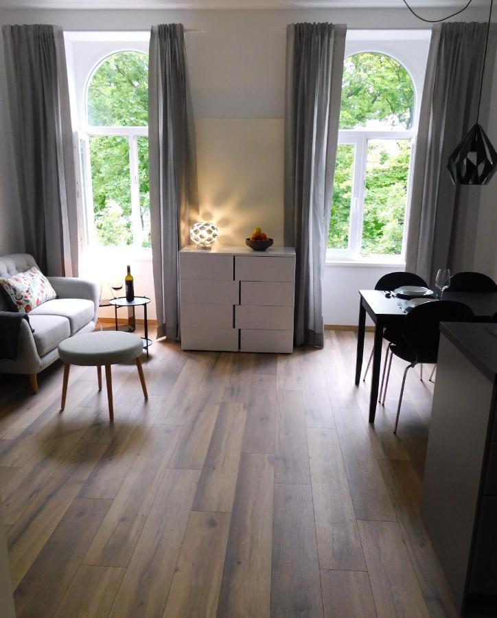 Max, Ruhige Sonnige Wohnung In Praternahe Viena Exterior foto